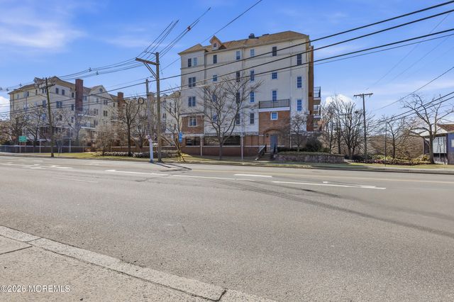 952 Madison Avenue, Lakewood, NJ 08701