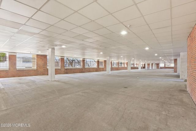 952 Madison Avenue, Lakewood, NJ 08701