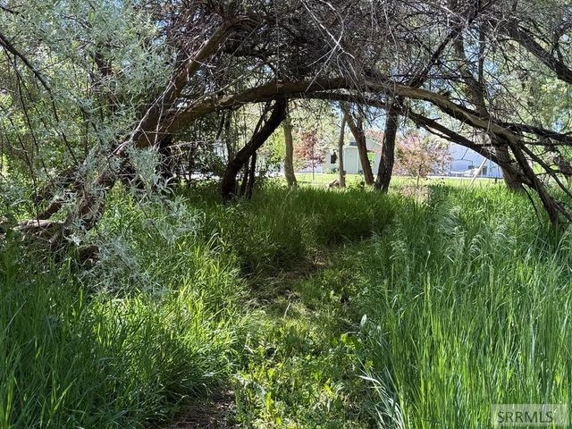 2680 W 33 N, Idaho Falls, ID 83402