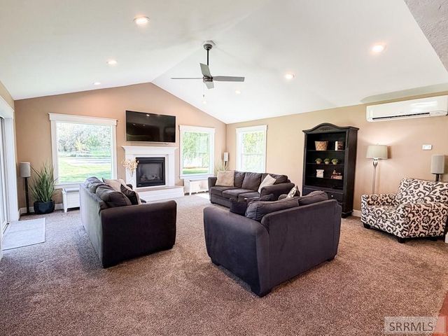 2680 W 33 N, Idaho Falls, ID 83402