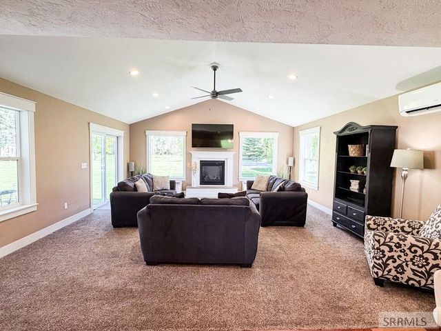 2680 W 33 N, Idaho Falls, ID 83402