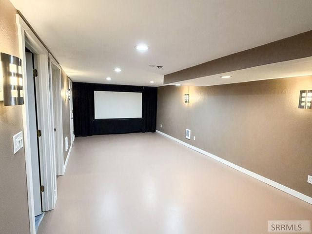 2680 W 33 N, Idaho Falls, ID 83402
