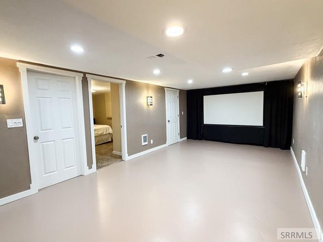 2680 W 33 N, Idaho Falls, ID 83402