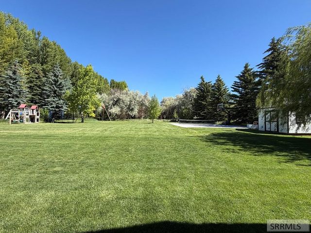 2680 W 33 N, Idaho Falls, ID 83402