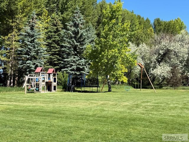 2680 W 33 N, Idaho Falls, ID 83402