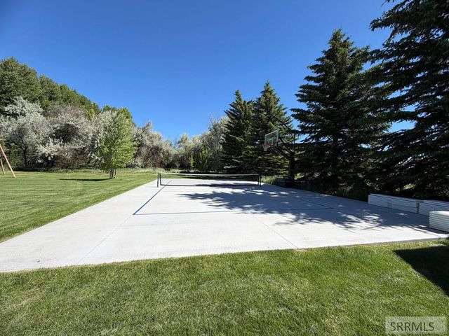 2680 W 33 N, Idaho Falls, ID 83402