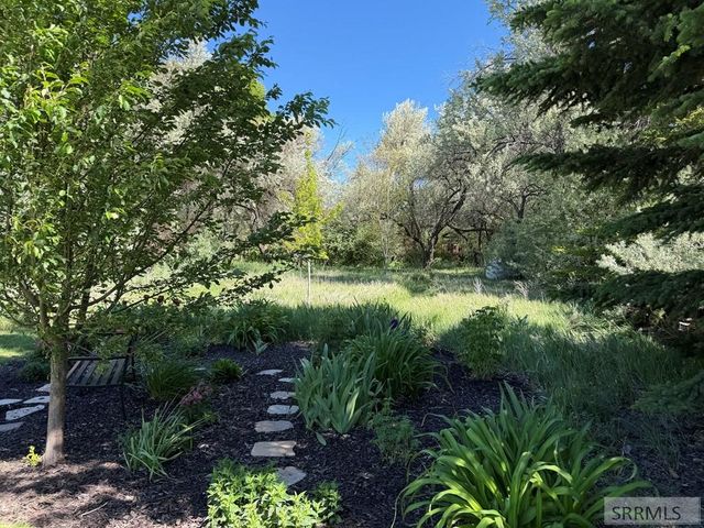 2680 W 33 N, Idaho Falls, ID 83402