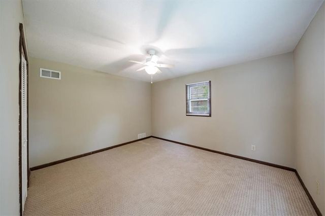 2106 W 48th Street, Westwood, KS 66205