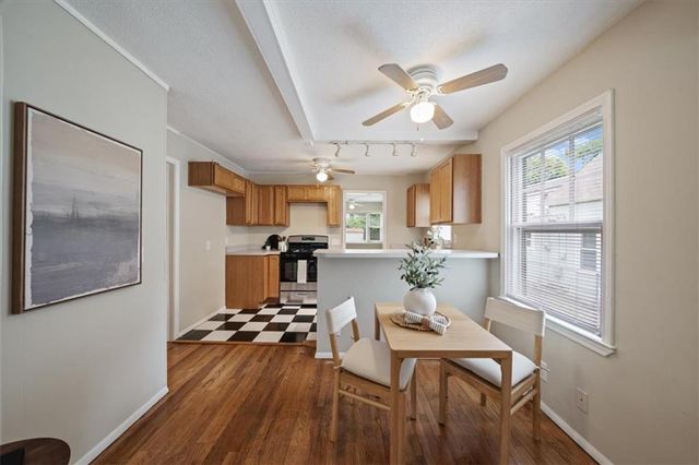 2106 W 48th Street, Westwood, KS 66205
