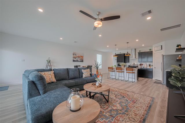 3113 Crown Gate Dr Drive, Houston, TX 77047