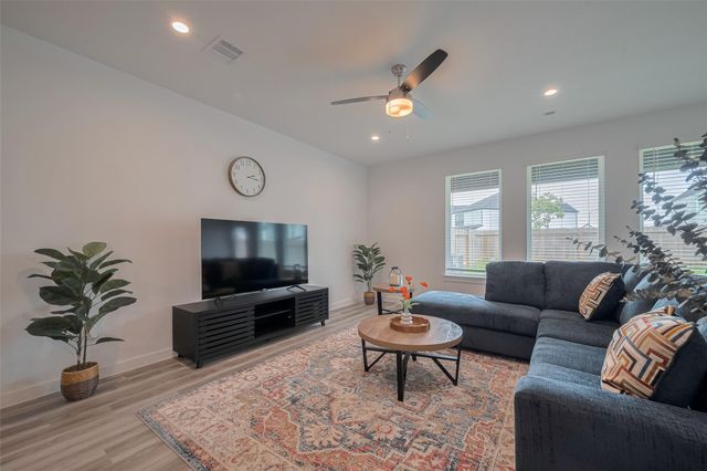 3113 Crown Gate Dr Drive, Houston, TX 77047