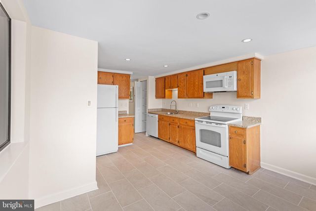 18531 SPLIT ROCK LN, Germantown, MD 20874