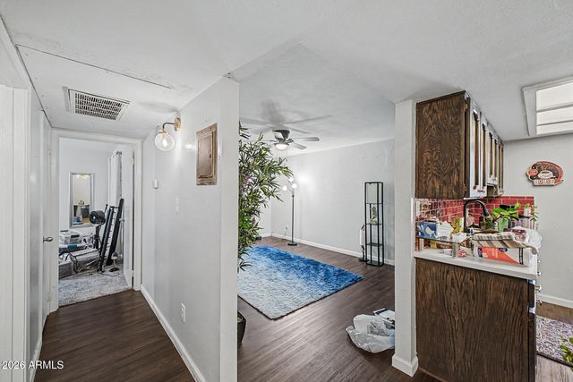 3131 W COCHISE Drive 257, Phoenix, AZ 85051