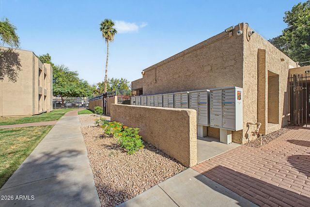 3131 W COCHISE Drive 257, Phoenix, AZ 85051