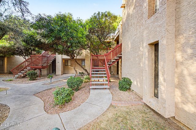 3131 W COCHISE Drive 257, Phoenix, AZ 85051