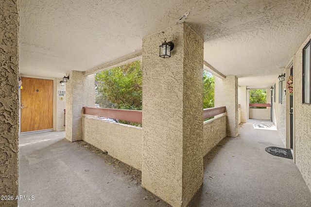 3131 W COCHISE Drive 257, Phoenix, AZ 85051