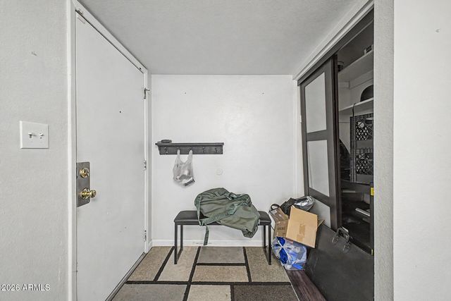 3131 W COCHISE Drive 257, Phoenix, AZ 85051
