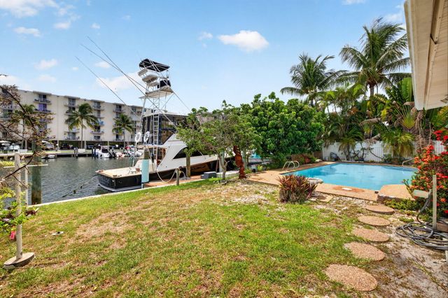 1636 SE 14TH Street, Fort Lauderdale, FL 33316