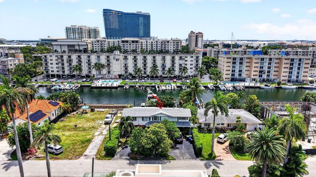 1636 SE 14TH Street, Fort Lauderdale, FL 33316