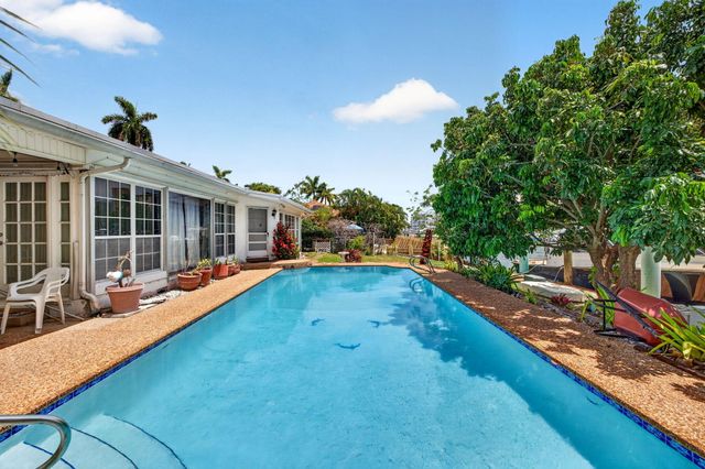 1636 SE 14TH Street, Fort Lauderdale, FL 33316