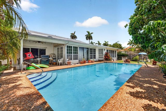 1636 SE 14TH Street, Fort Lauderdale, FL 33316