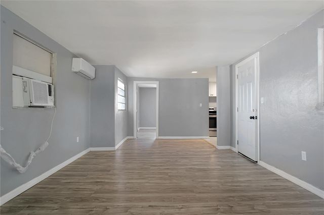 669 AVENUE B NW 10, Winter Haven, FL 33881