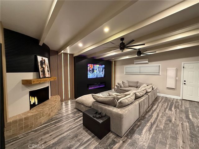 11306 Rosecrans, Norwalk, CA 90650