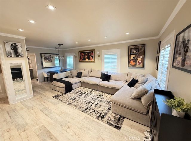 11306 Rosecrans, Norwalk, CA 90650