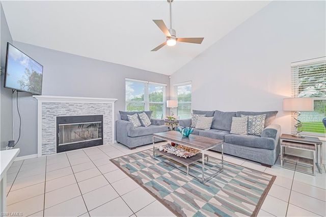 9140 Greenleaf CT, Fort Myers, FL 33919