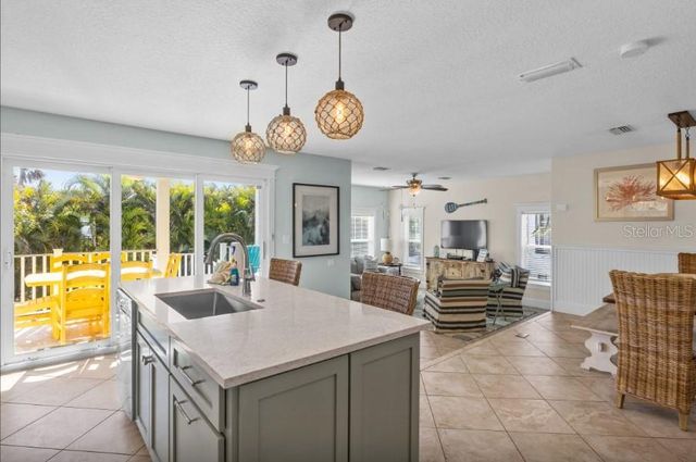 117 WILLOW AVENUE, Anna Maria, FL 34216