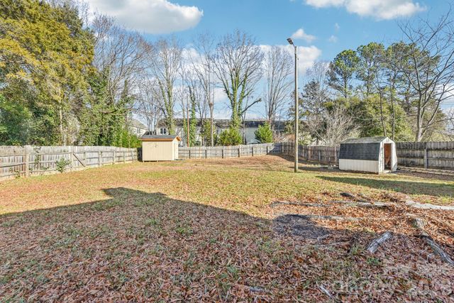 7106 Spring Creek Lane, Charlotte, NC 28273