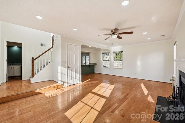 7106 Spring Creek Lane, Charlotte, NC 28273