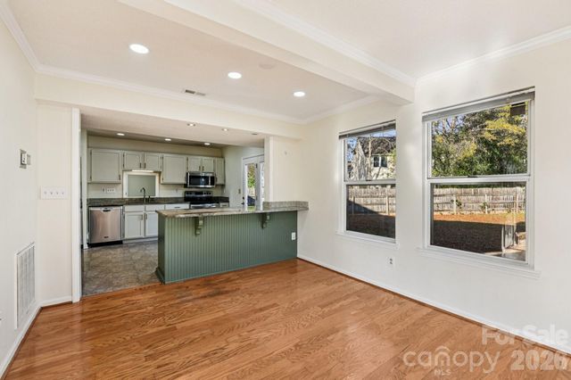 7106 Spring Creek Lane, Charlotte, NC 28273