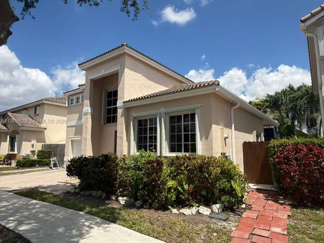 10873 NW 53rd Ln, Doral, FL 33178