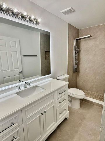 10873 NW 53rd Ln, Doral, FL 33178