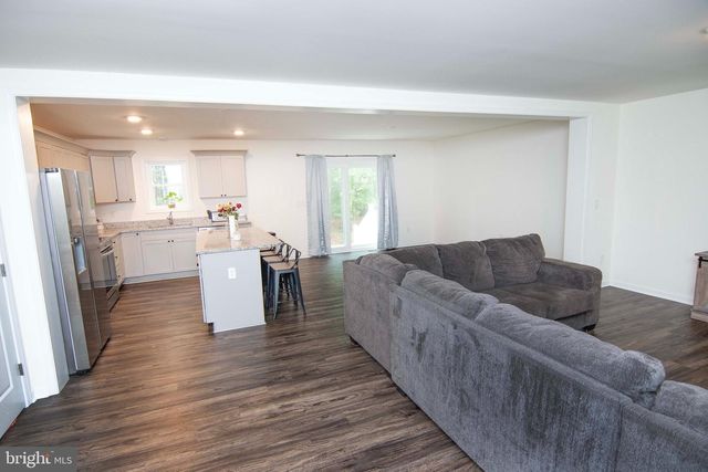 37444 CASTAWAY DR, Greenbackville, VA 23356