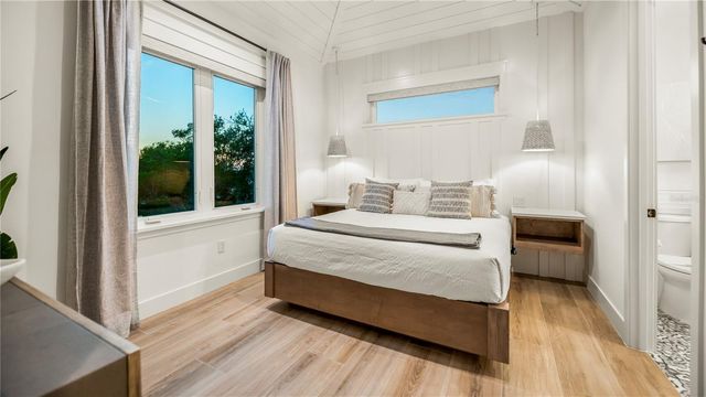 6536 PEACOCK ROAD, Sarasota, FL 34242