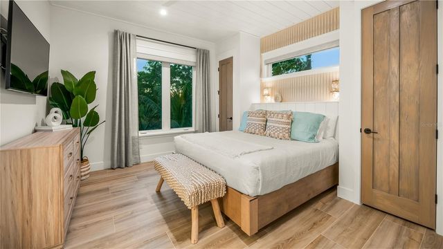 6536 PEACOCK ROAD, Sarasota, FL 34242