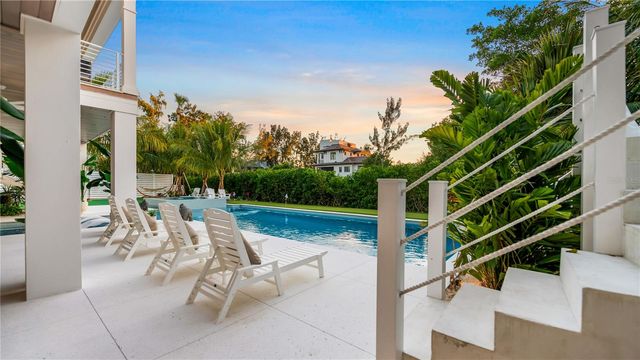 6536 PEACOCK ROAD, Sarasota, FL 34242