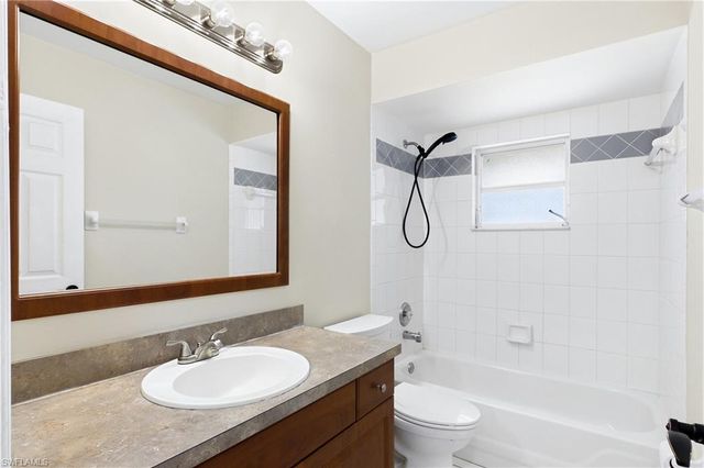 404 NW 6th AVE, Cape Coral, FL 33993