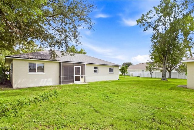 404 NW 6th AVE, Cape Coral, FL 33993