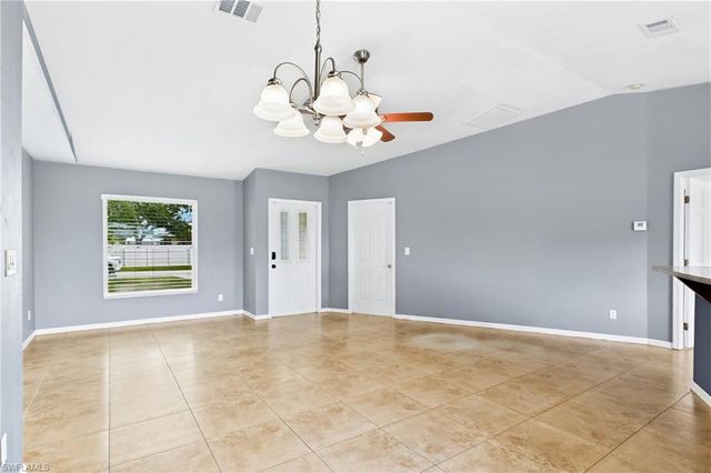 404 NW 6th AVE, Cape Coral, FL 33993