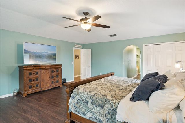 2333 FOXTREE ROAD, Tavares, FL 32778