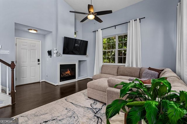 1270 W Oaks Way, Woodstock, GA 30188