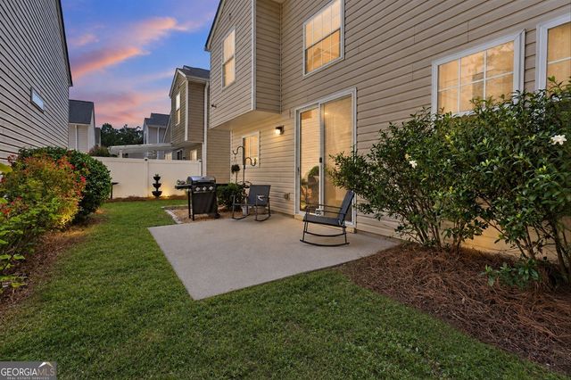 1270 W Oaks Way, Woodstock, GA 30188