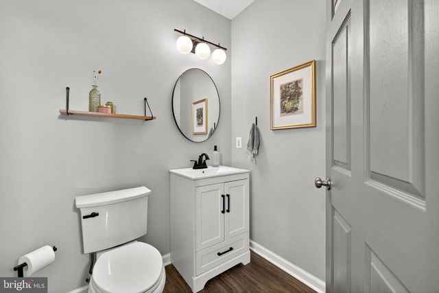 25510 CROSSFIELD DR, Chantilly, VA 20152