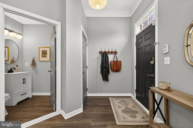 25510 CROSSFIELD DR, Chantilly, VA 20152