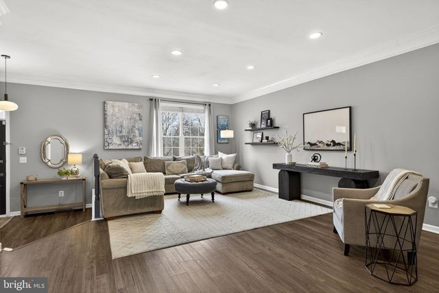 25510 CROSSFIELD DR, Chantilly, VA 20152