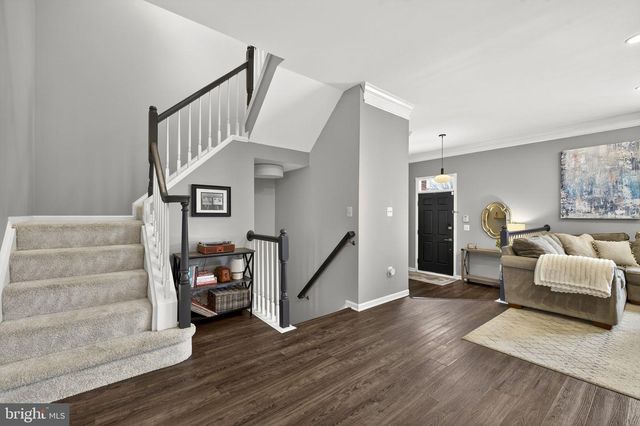 25510 CROSSFIELD DR, Chantilly, VA 20152