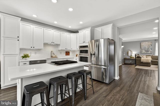 25510 CROSSFIELD DR, Chantilly, VA 20152